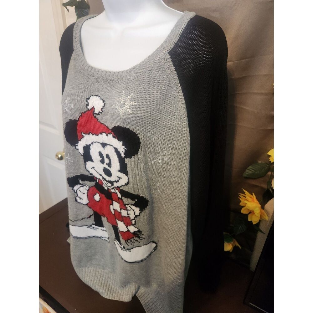 Disney Santa Mickey Mouse Ugly Christmas Sweater Raglan Knit Torrid Plus Size 3 - Picture 4 of 8